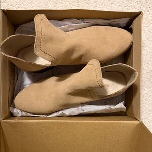 Coconuts by matisse Tan Suede Slip-On booties